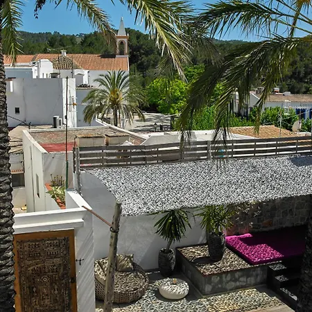 The Giri Hotel